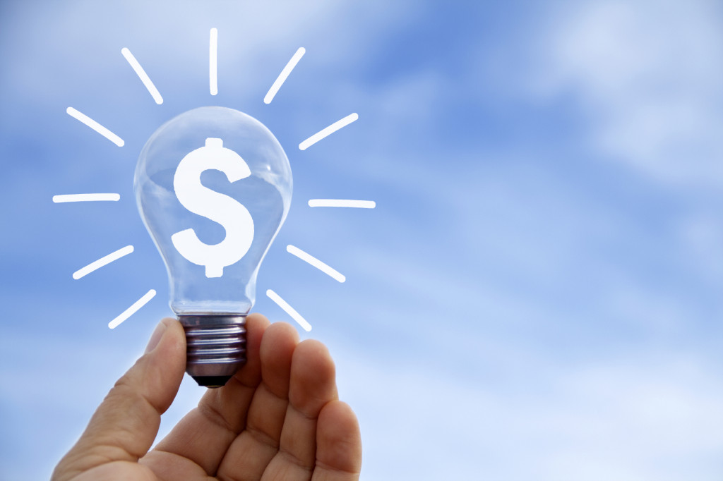 Dicas-Como-Economizar-Energia-Luz-Eletrica-5-1024x682